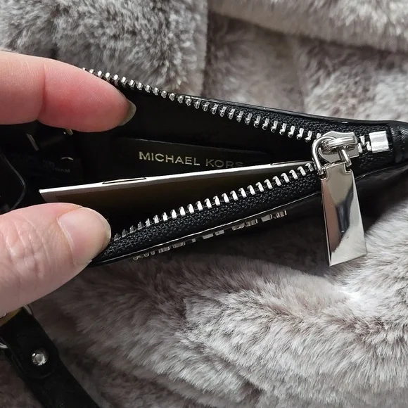 MICHAEL KORS JET SET SMALL LOGO PATENT LEATHER COIN PURSE ✨NWT✨ - Picture 7 of 9